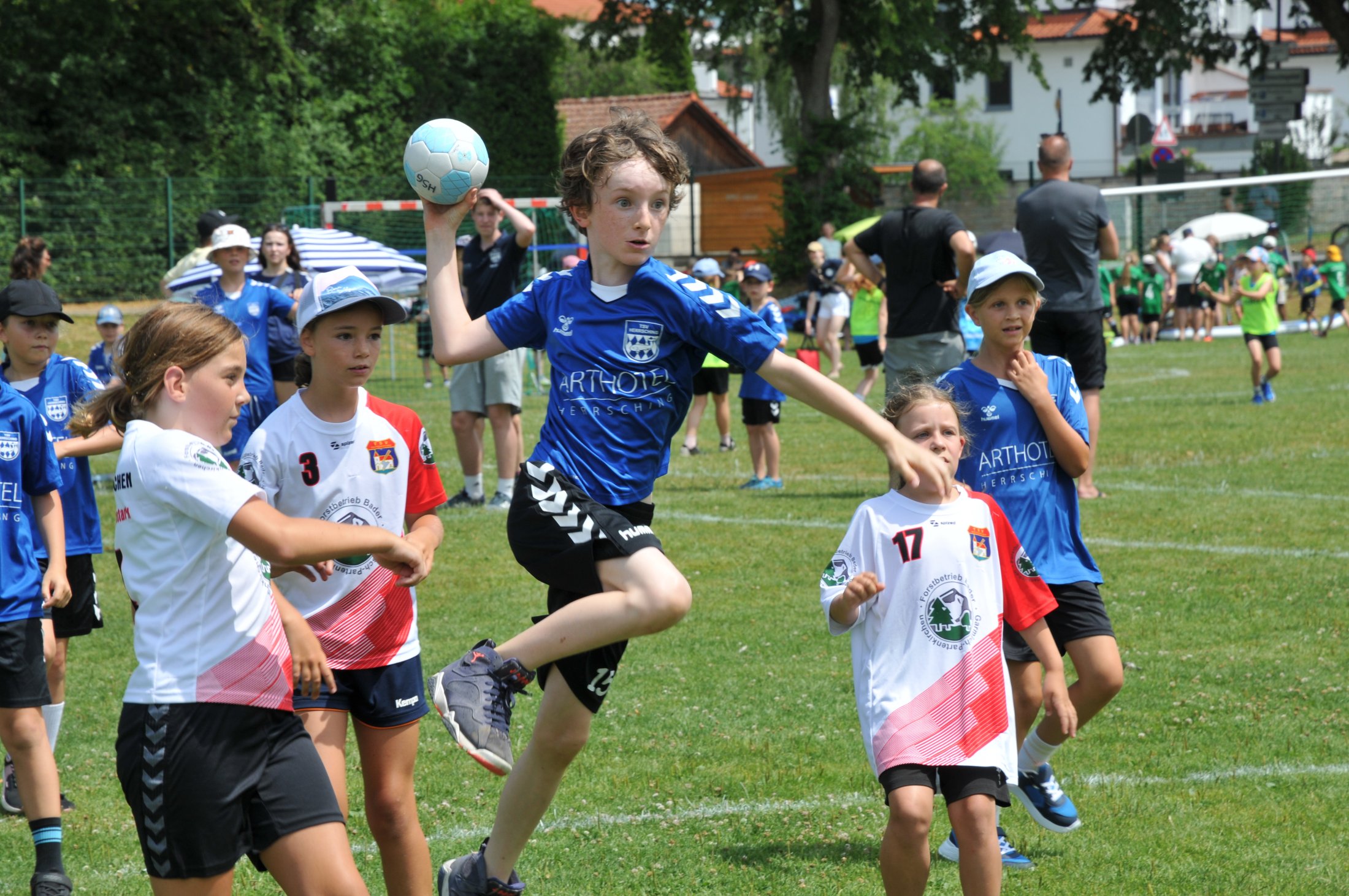 Minispielefest am alten Sportplatz